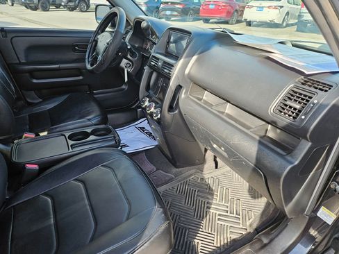 Used 2005 Honda CR-V EX image 31