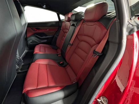 Certified 2021 Porsche Taycan Turbo S image 25