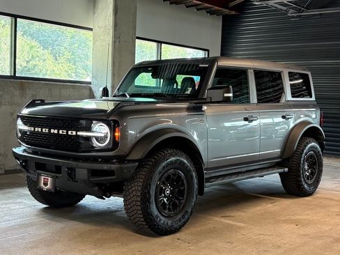 Used 2023 Ford Bronco Wildtrak AWD/4WD image 1