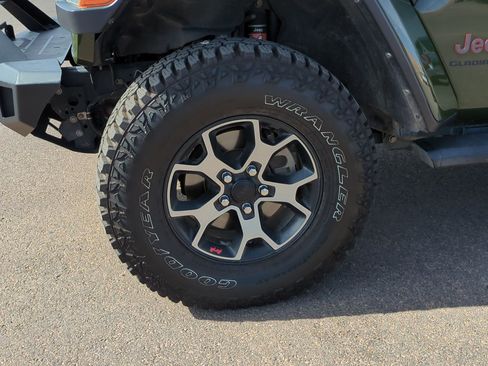 Used 2021 Jeep Gladiator Mojave AWD/4WD image 10