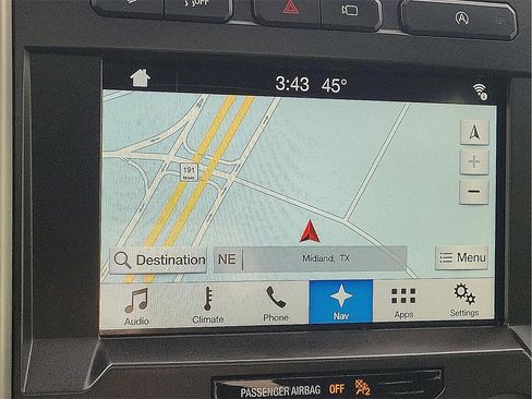 Used 2018 Ford F150 Platinum w/ Equipment Group 701A Luxury image 19