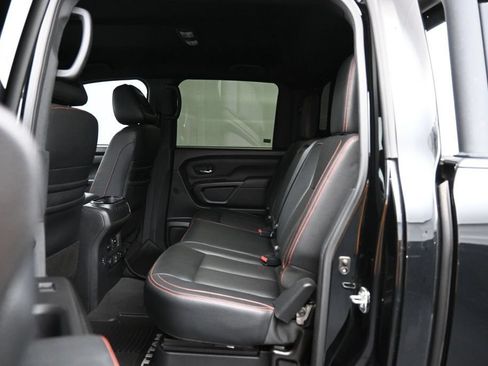Used 2021 Nissan Titan PRO-4X w/ Pro-4x Convenience Package AWD/4WD image 27