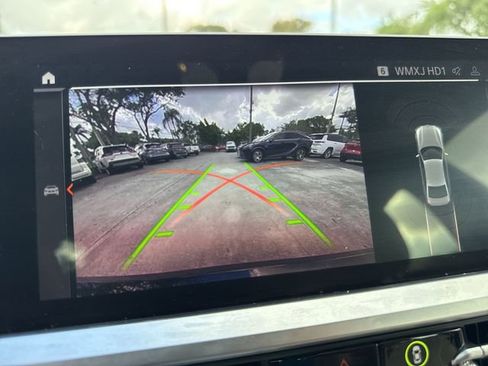 Used 2022 BMW 330i Sedan w/ Driving Assistance Package RWD image 17