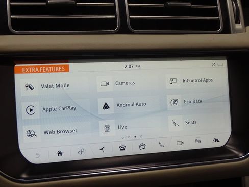 Used 2017 Land Rover Range Rover HSE AWD/4WD image 37