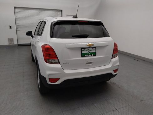 Used 2020 Chevrolet Trax LS w/ Tint and Cruise Package FWD image 6