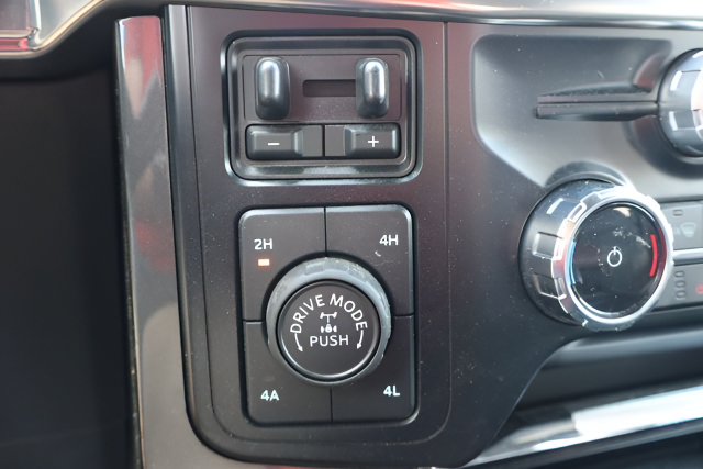 Used 2023 Ford F150 Lariat w/ Equipment Group 502A High AWD/4WD image 24