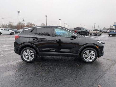 Used 2024 Buick Encore GX Preferred image 2
