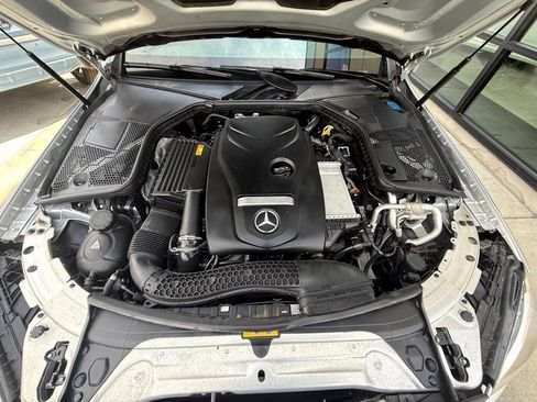 Used 2018 Mercedes-Benz C 300 4MATIC Sedan image 36