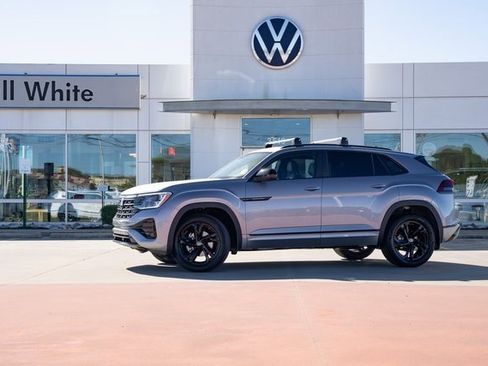 New 2026 Volkswagen Atlas Cross Sport SEL R-Line image 1