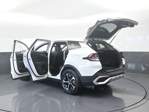 Used 2025 Kia Sportage EX image 78