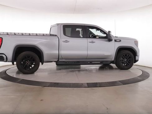 Used 2024 GMC Sierra 1500 Elevation AWD/4WD image 6
