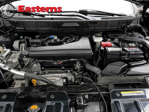 Used 2019 Nissan Rogue SL w/ Premium Package AWD/4WD image 7