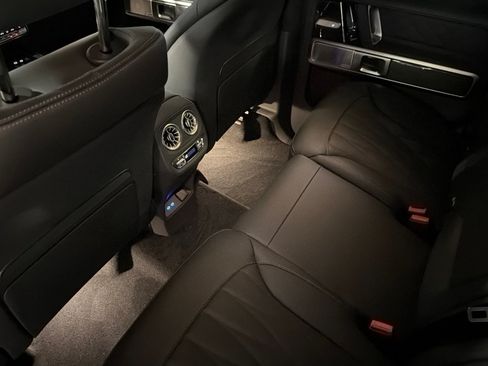 New 2027 Mercedes-Benz G 63 AMG 4MATIC image 11
