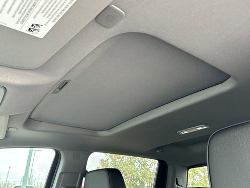 New 2025 GMC Sierra 2500 Denali w/ Denali Reserve Package image 32