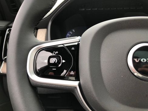 New 2026 Volvo XC90 B6 Ultra w/ Protection Package Premier image 21