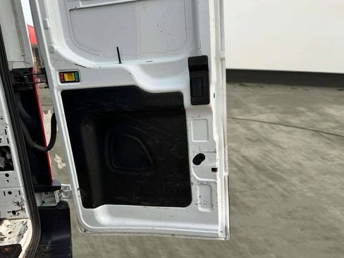 Used 2020 Ford Transit 250 Medium Roof AWD image 36