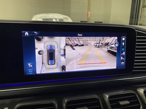 Certified 2024 Mercedes-Benz GLS 450 4MATIC image 6