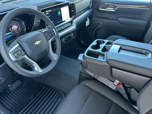 New 2026 Chevrolet Silverado 1500 LT image 9