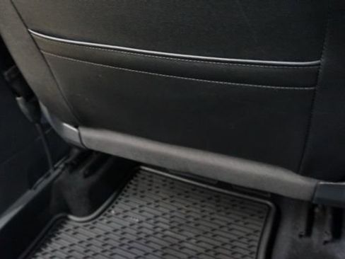 Certified 2023 Volkswagen Tiguan SE image 39