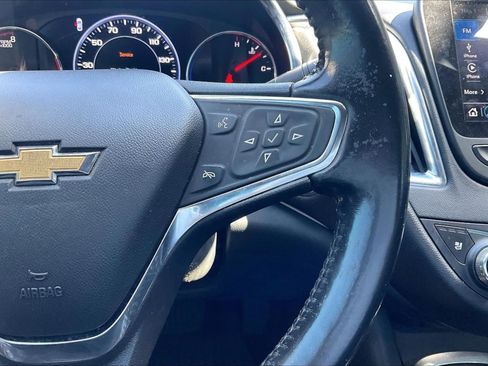 Used 2021 Chevrolet Malibu Premier FWD image 18