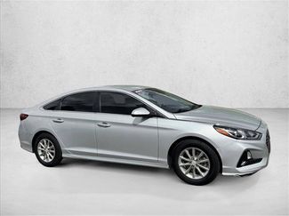 Used 2019 Hyundai Sonata SE FWD video 4