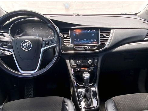 Used 2021 Buick Encore Preferred w/ Safety Package II FWD image 10
