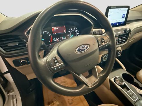 Used 2020 Ford Escape SE AWD/4WD image 12