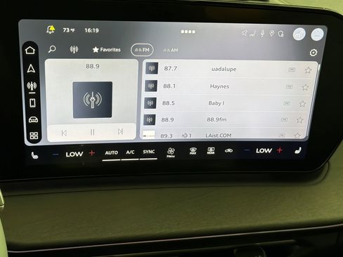New 2026 Audi Q3 quattro 2.0T AWD/4WD image 16