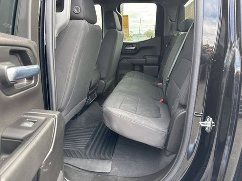 Certified 2022 Chevrolet Silverado 1500 Custom w/ Safety Confidence Package image 18