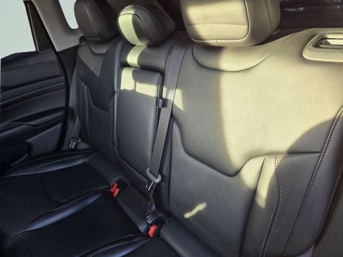 Used 2022 Jeep Compass Trailhawk w/ Trailhawk Elite Group image 34