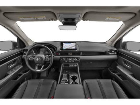 Used 2024 Honda Pilot Touring image 4