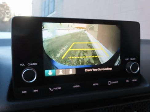 Used 2022 Honda Civic Sport image 5