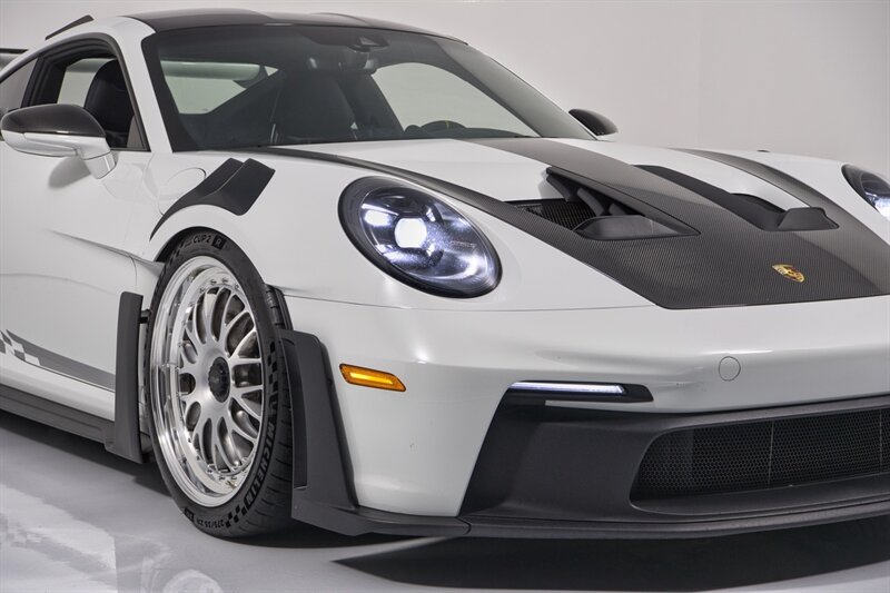 Used 2024 Porsche 911 GT3 RS RWD image 53