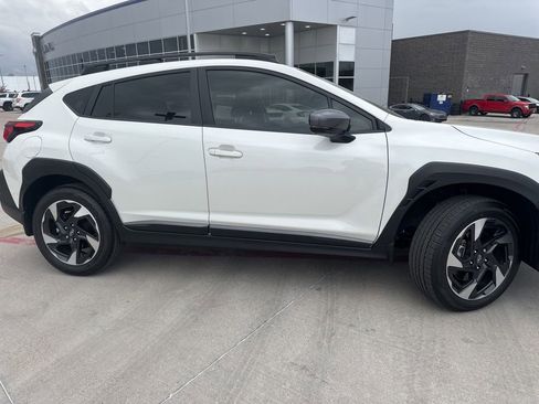 Certified 2025 Subaru Crosstrek 2.5i Limited w/ Crosstrek Mirror Package image 5