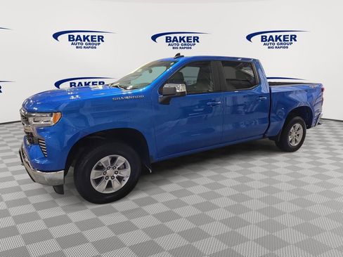 Used 2025 Chevrolet Silverado 1500 LT AWD/4WD image 6