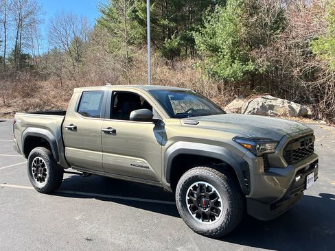 New 2026 Toyota Tacoma TRD Off-Road AWD/4WD image 7