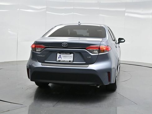 Used 2025 Toyota Corolla LE image 38