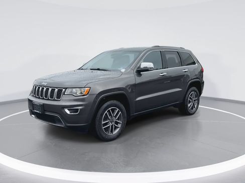 Used 2019 Jeep Grand Cherokee Limited AWD/4WD image 4