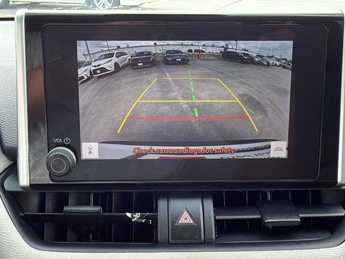Used 2023 Toyota RAV4 XLE image 25