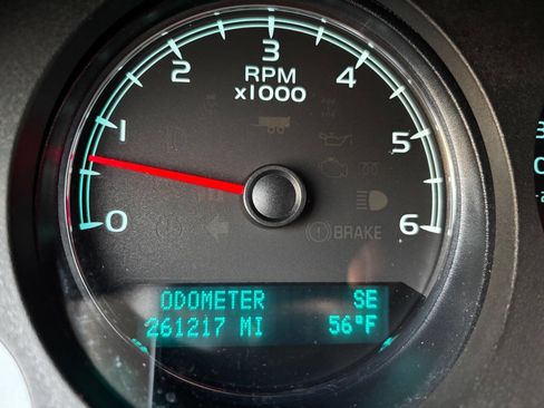 Used 2014 Chevrolet Tahoe LT image 37