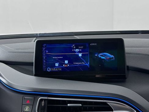 Used 2014 BMW i8 image 13