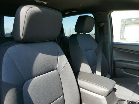 New 2026 Chevrolet Colorado Trail Boss AWD/4WD image 9