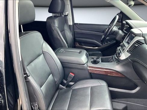 Used 2019 GMC Yukon SLT AWD/4WD image 30
