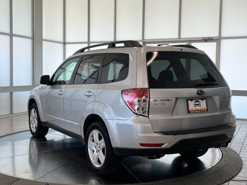 Used 2010 Subaru Forester 2.5X Limited image 5