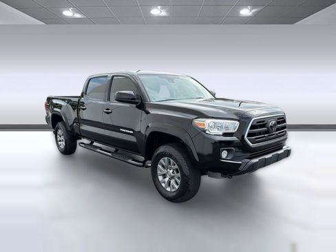 Used 2019 Toyota Tacoma SR5 AWD/4WD image 7