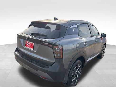 New 2026 Nissan Kicks SV w/ SV Premium Package FWD image 5