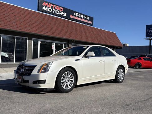 Used 2011 Cadillac CTS Luxury image 3