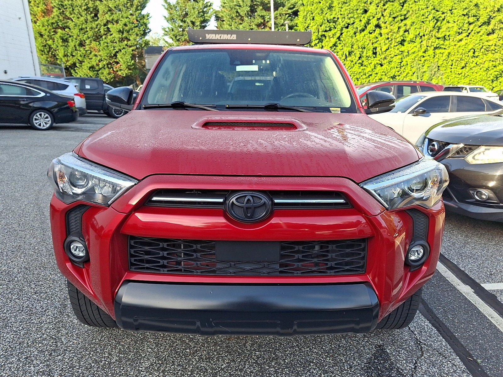Used 2021 Toyota 4Runner Venture w/ Moonroof Package AWD/4WD image 2