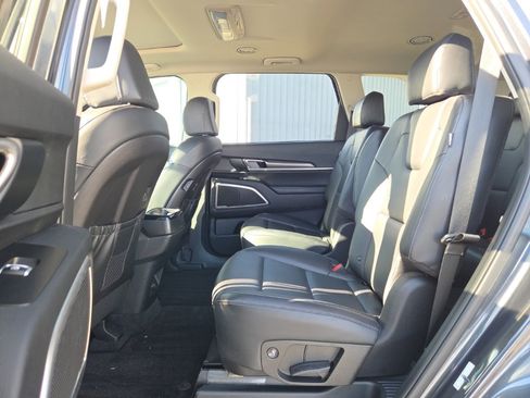 Used 2023 Kia Telluride S w/ S Sunroof Package image 29