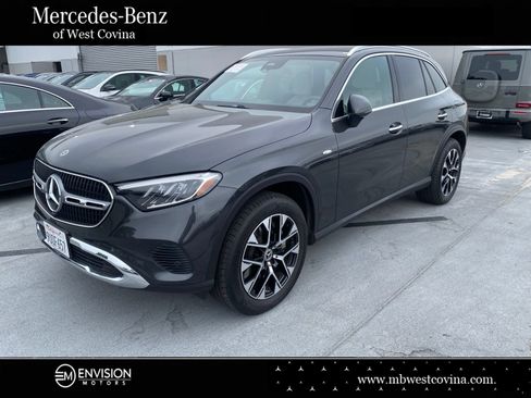 Used 2025 Mercedes-Benz GLC 350e 4MATIC image 1
